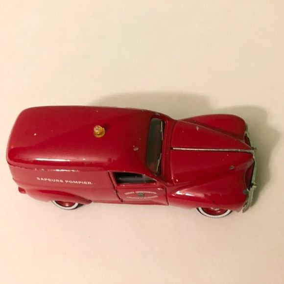 Solido 1/43 Peugeot 203 Pompiers Fire  and Emergency Vehicle Made in France Worn - Picture 10 of 11